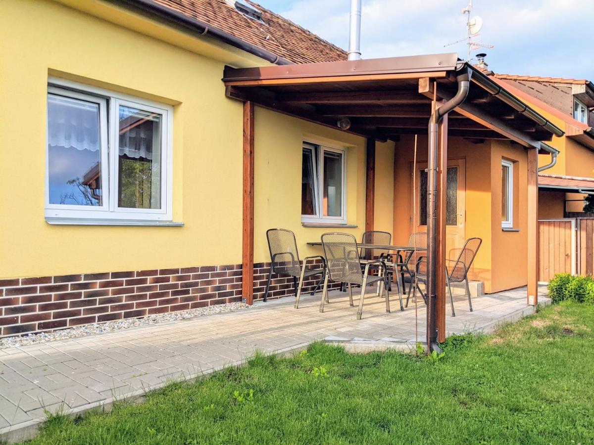 Ubytovani Ve Vinarstvi Medek | Medek House & Winery Угерске-Градиште Экстерьер фото